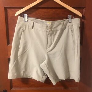Cabela’s Guide Wear Women’s Shorts Size 12 Tan